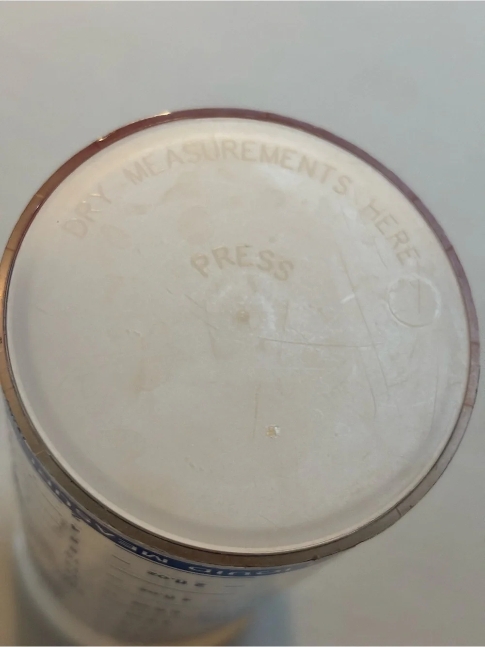 The Pampered Chef Measure All two cup Dry/ Solid Measuring Cup